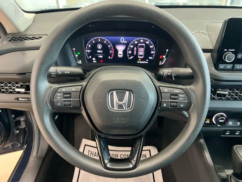 Used 2024 Honda Accord EX image 17