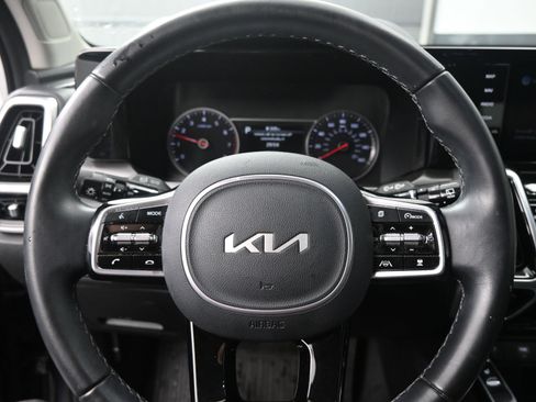 Used 2022 Kia Sorento SX image 11