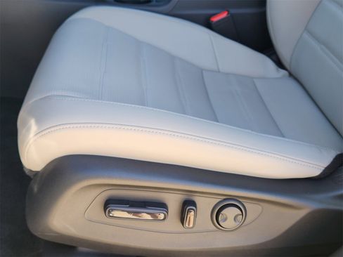 Used 2026 Honda CR-V EX-L image 32