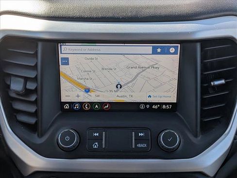 Used 2023 GMC Acadia SLT image 14