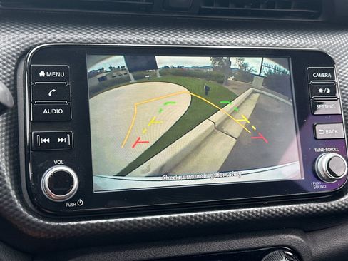Used 2022 Nissan Kicks SV FWD image 19