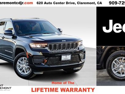 New 2025 Jeep Grand Cherokee Laredo X w/ Luxury Tech Group I
