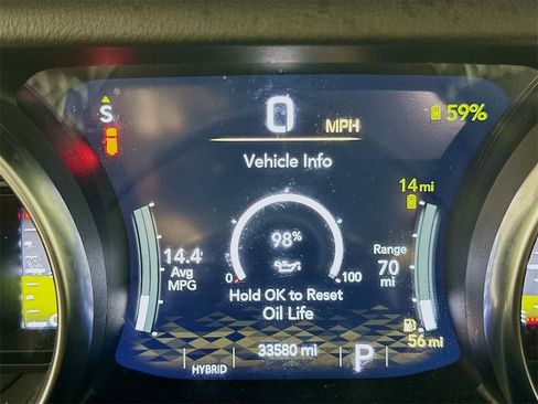 Used 2023 Jeep Wrangler Unlimited Sahara w/ Cold Weather Group image 5