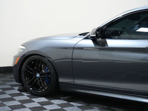 Used 2018 BMW M240i Coupe image 19