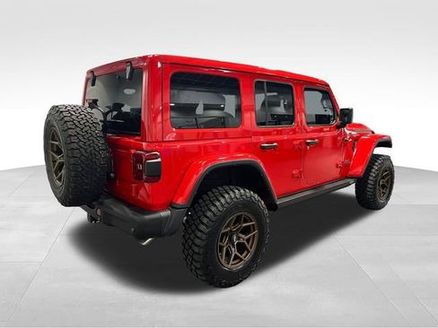 Used 2022 Jeep Wrangler Unlimited Rubicon w/ Trailer Tow Package AWD/4WD image 7