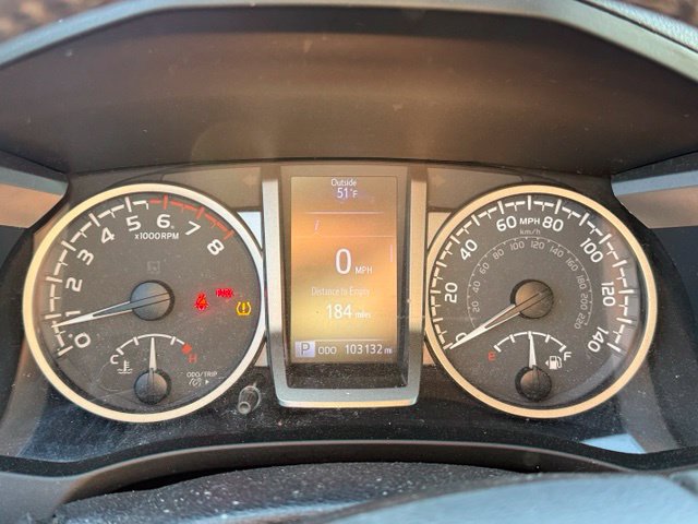 Used 2020 Toyota Tacoma SR5 w/ SR5 Appearance Package (SM) RWD image 18