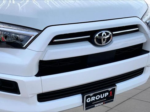 Used 2024 Toyota 4Runner TRD Sport AWD/4WD image 29
