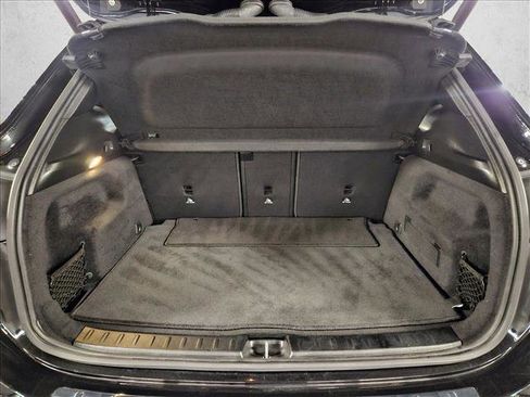 Used 2021 Mercedes-Benz GLA 250 w/ Premium Package image 6