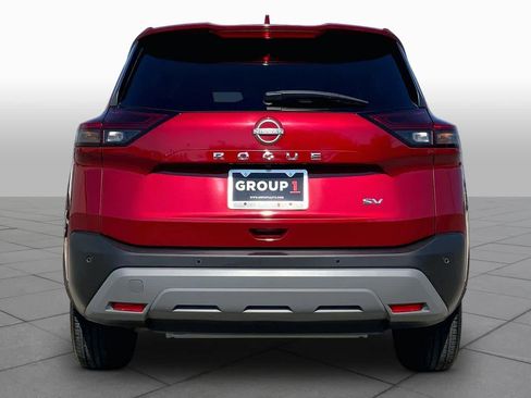 Used 2023 Nissan Rogue SV FWD image 5