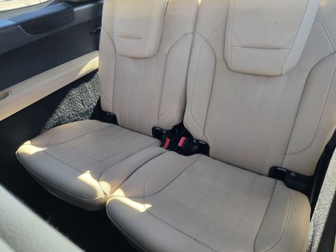 Certified 2017 Mercedes-Benz GLS 450 4MATIC image 30