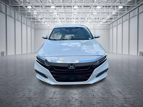 Used 2018 Honda Accord LX image 2