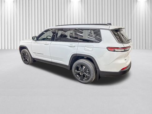 New 2026 Jeep Grand Cherokee L Limited image 7