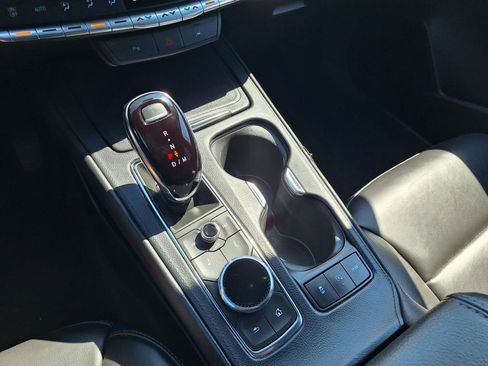 Used 2023 Cadillac XT4 Premium Luxury image 13