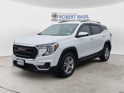 Used 2023 GMC Terrain SLE w/ Driver Convenience Package