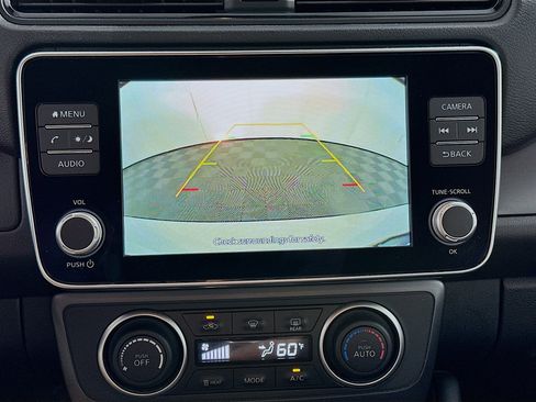 Used 2025 Nissan Leaf S FWD image 22