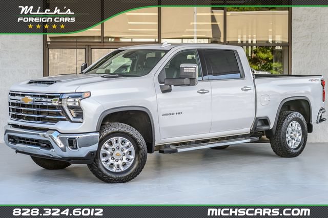Used 2024 Chevrolet Silverado 2500 LTZ AWD/4WD image 1