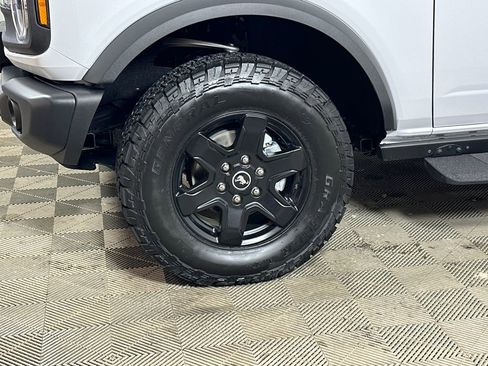 New 2025 Ford Bronco Big Bend w/ Black Diamond Package image 10