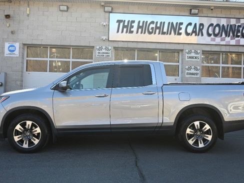 Used 2018 Honda Ridgeline RTL image 2