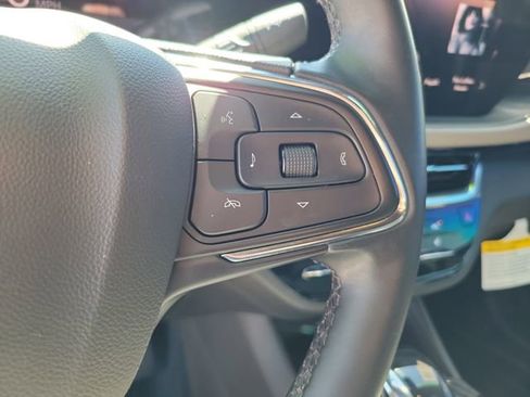 Certified 2024 Buick Envista Avenir FWD image 23