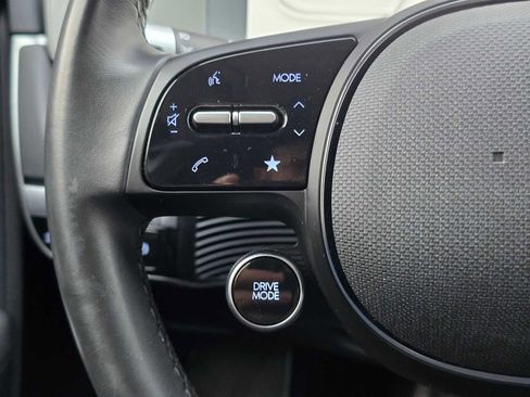 Used 2024 Hyundai Ioniq 5 SE image 32