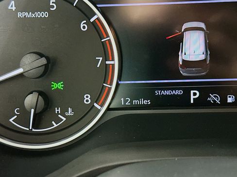 Used 2026 Nissan Rogue SV image 18