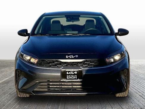 Certified 2024 Kia Forte LXS image 3