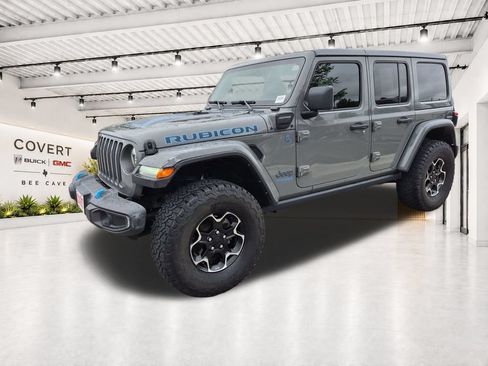 Used 2021 Jeep Wrangler Unlimited Rubicon 4xe w/ Safety Group AWD/4WD image 4