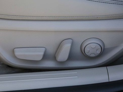 New 2026 Genesis G70 2.5T Prestige AWD/4WD image 22