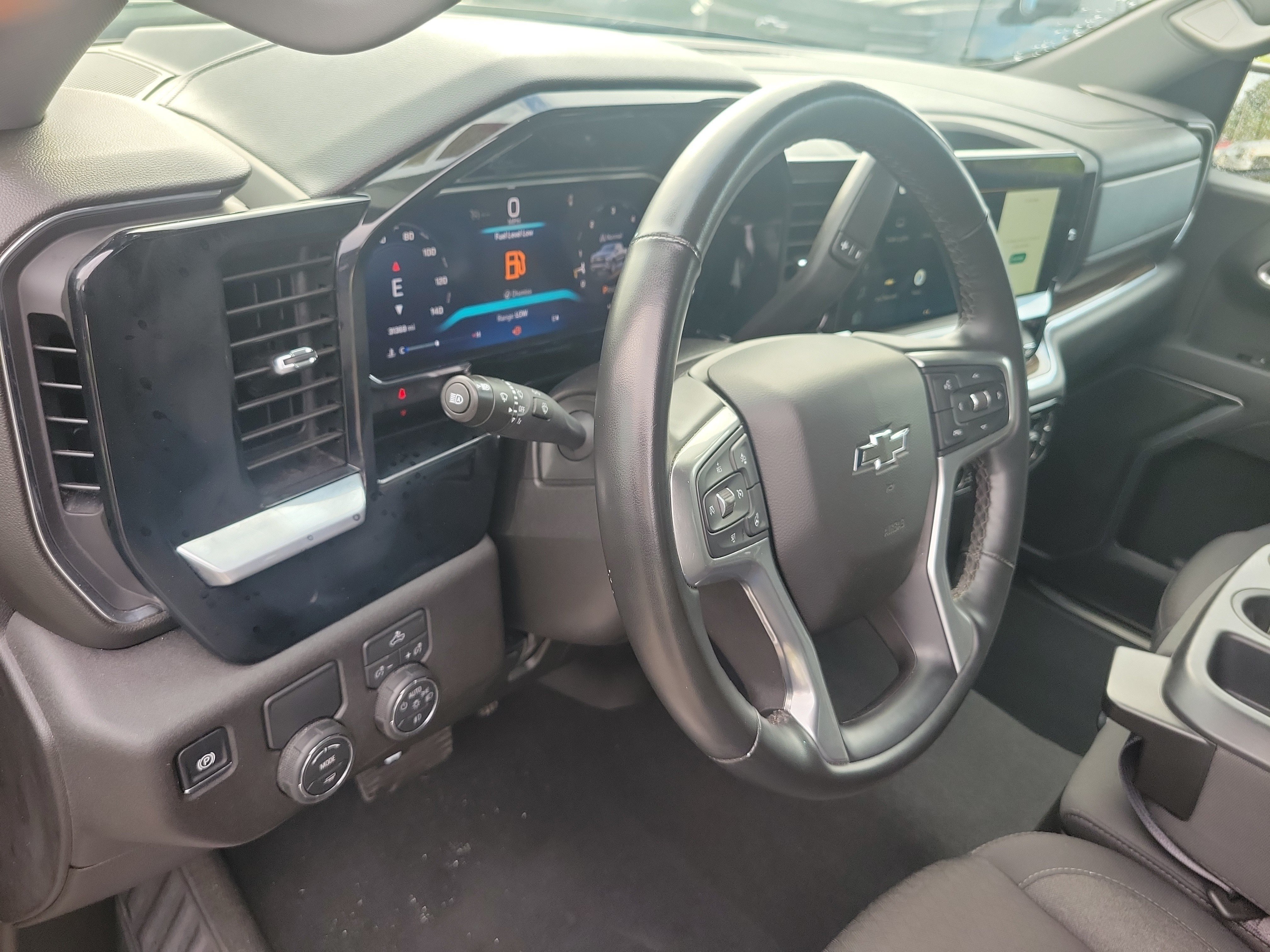 Certified 2026 Chevrolet Silverado 1500 RST RWD image 14