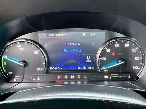 Certified 2022 Ford Escape SEL w/ Class II Trailer Tow Package image 25