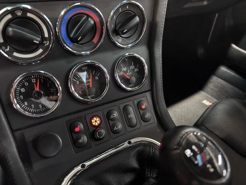 Used 2000 BMW Z3 image 8