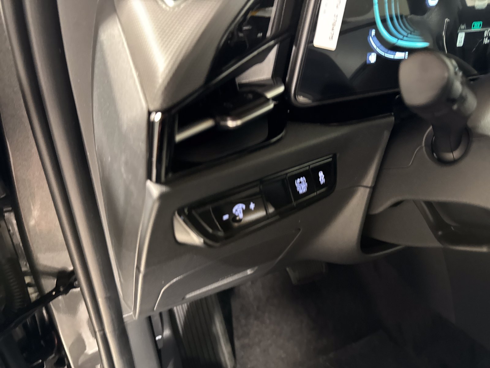 New 2026 Kia Niro EX FWD image 14