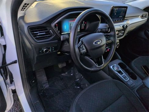 Used 2024 Ford Escape Active w/ Cold Weather Package image 11