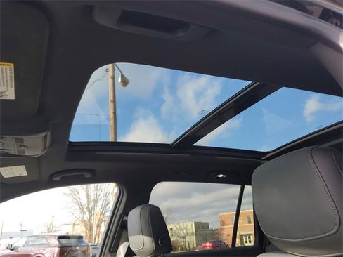 Used 2022 Cadillac XT6 Premium Luxury w/ Technology Package image 26