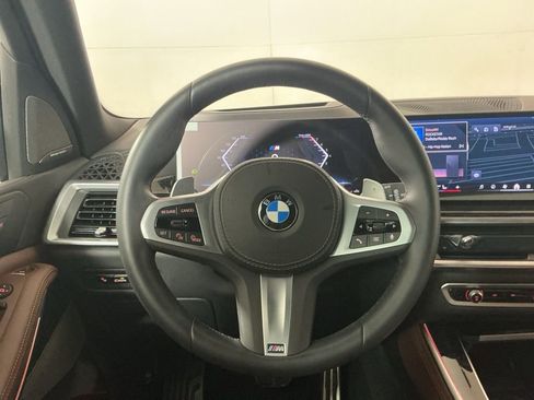 Certified 2026 BMW X5 sDrive40i w/ M Sport Package RWD image 17