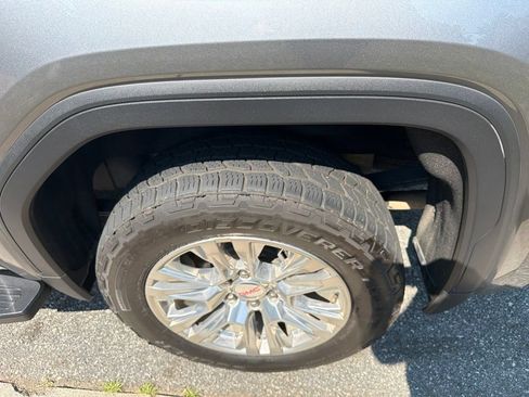 Used 2020 GMC Sierra 1500 Denali w/ Technology Package AWD/4WD image 15