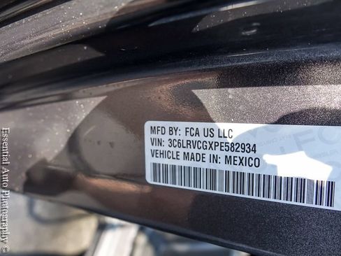 Used 2023 RAM ProMaster 2500 w/ Black Appearance Package FWD image 26