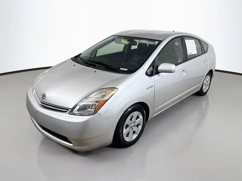 Used 2008 Toyota Prius w/ Pkg 6 FWD image 3