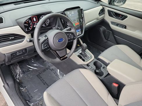 Certified 2025 Subaru Forester Premium AWD/4WD image 21