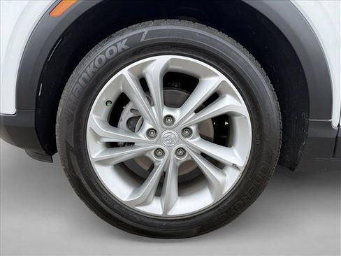 Used 2021 Buick Encore GX Preferred FWD image 28
