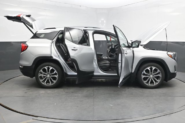 Used 2020 GMC Terrain SLT w/ Preferred Package FWD image 50