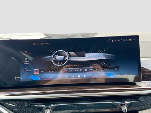 New 2026 BMW X5 sDrive40i RWD image 35