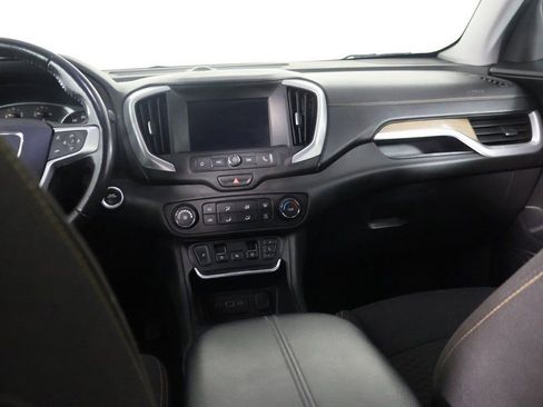 Used 2020 GMC Terrain SLE image 29