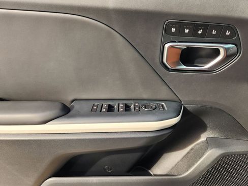 New 2026 Kia K4 GT-Line w/ GT-Line Premium Package FWD image 16