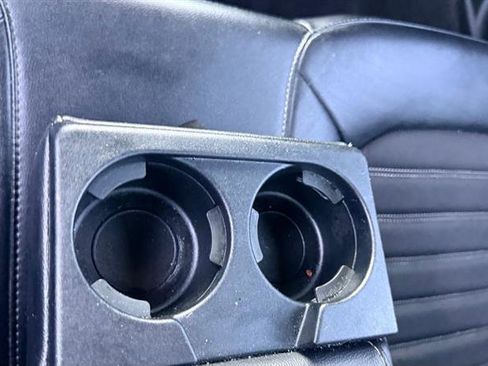 Used 2017 Ford Fusion SE w/ Equipment Group 201A FWD image 32