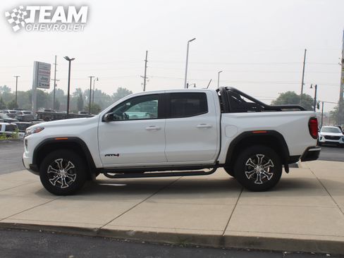 Certified 2025 GMC Canyon AT4 AWD/4WD image 7