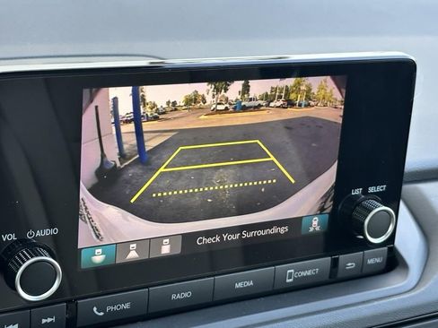Certified 2025 Honda Accord SE image 10