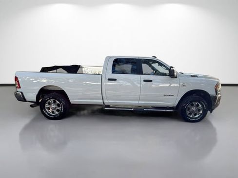 Used 2024 RAM 3500 Big Horn image 3