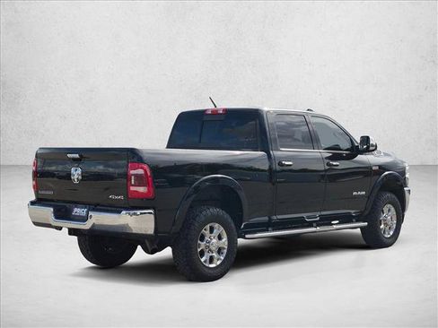 Used 2022 RAM 2500 Laramie AWD/4WD image 5