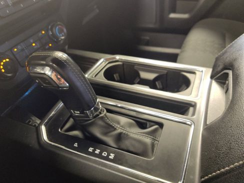 Used 2018 Ford F150 XLT w/ Equipment Group 302A Luxury AWD/4WD image 26